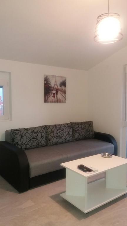Apartment Vila Mirela Krimovica Εξωτερικό φωτογραφία