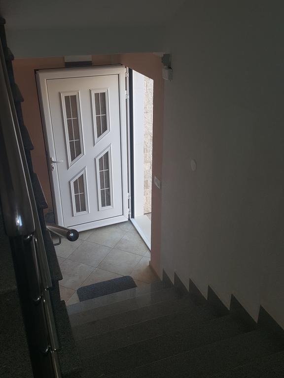 Apartment Vila Mirela Krimovica Εξωτερικό φωτογραφία